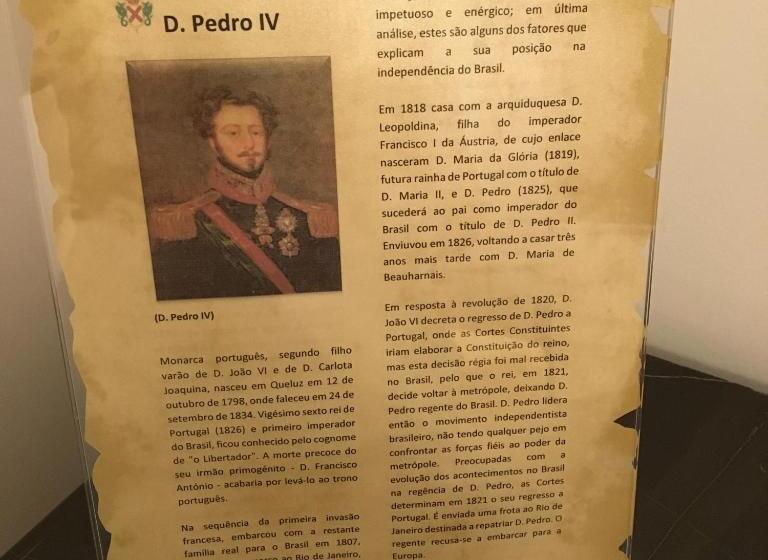 جناح ديلوكس, Casa Do Peso