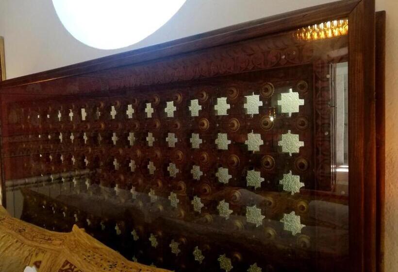 غرفة كومفورت, Casa Do Peso