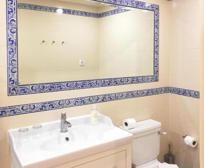 جناح إدارى, Casa Do Peso