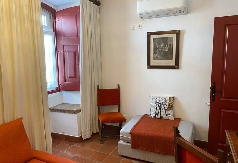 جناح إدارى, Casa Do Peso