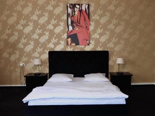 Deluxe Suite King Bed, Matejki 8