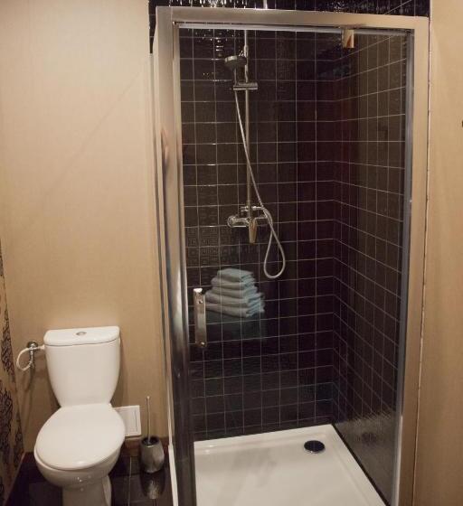 غرفة قياسية, Matejki 8