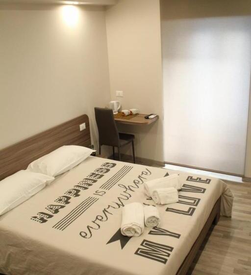 غرفة قياسية, Tre Stelle Al Duomo