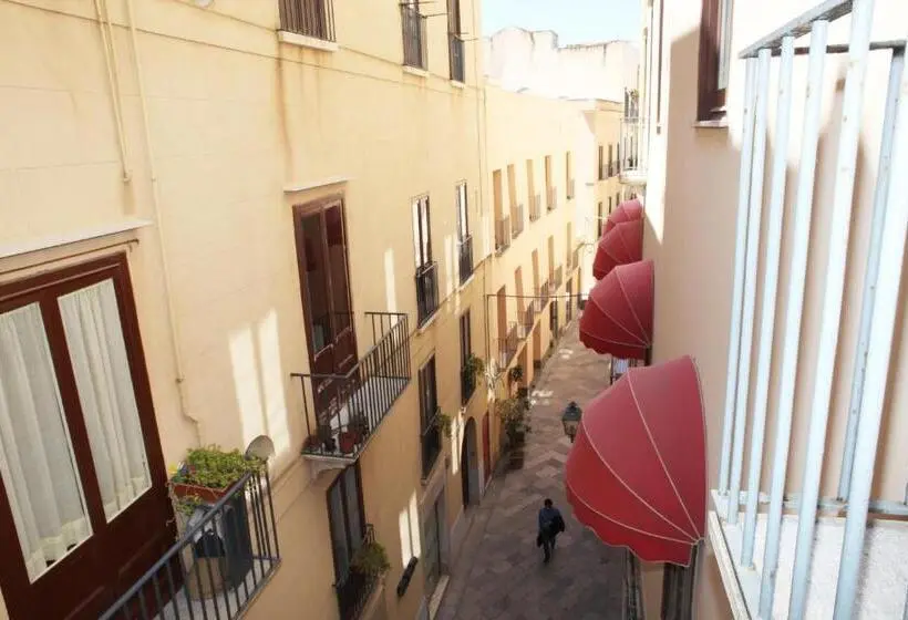 اتاق استاندارد سه نفره, B&b Barone Sieri Pepoli