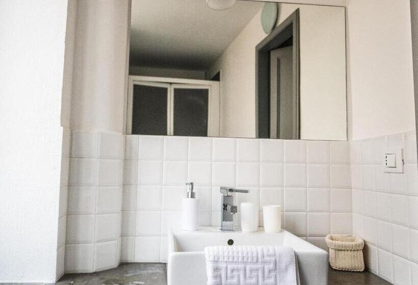 标准三人间, B&b Barone Sieri Pepoli