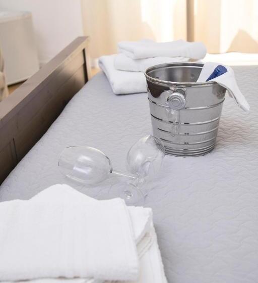 标准三人间, B&b Barone Sieri Pepoli