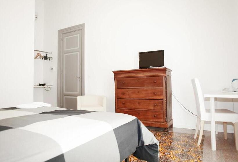 标准间带阳台, B&b Barone Sieri Pepoli