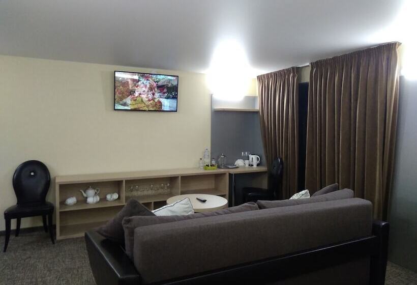 Полулюкс, Business Hotel Voskresensk