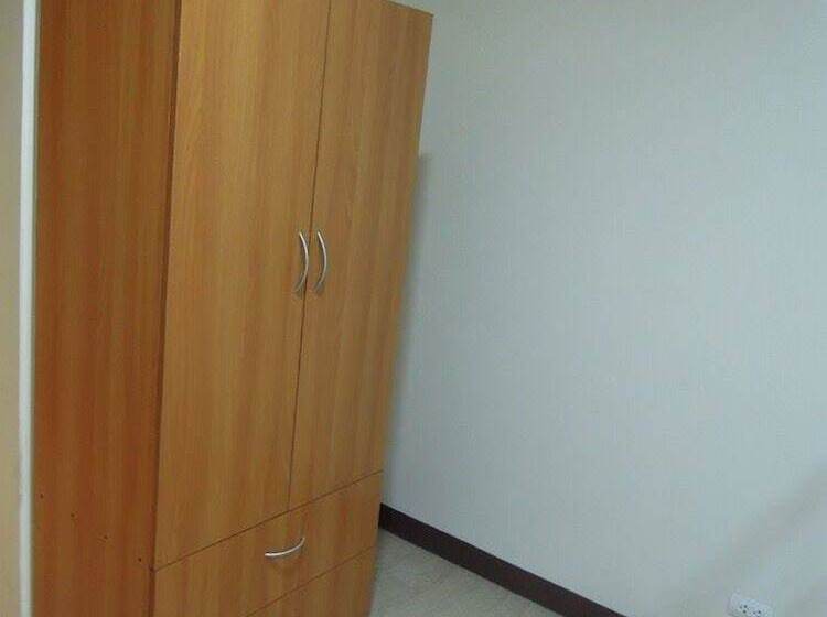 غرفة قياسية, Dumaguete Dormitel
