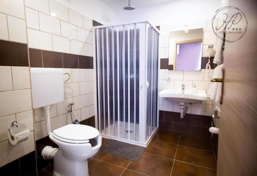 اتاق استاندارد چهار تخته, Paganini