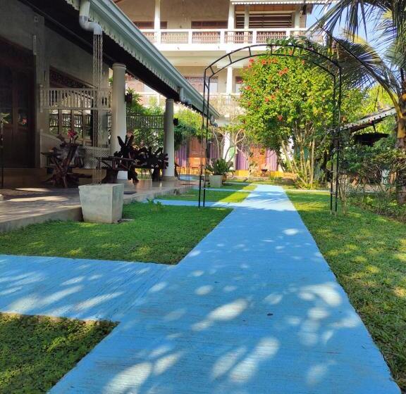 חדר סטנדרט נוף לגינה, Thambili Cabanas