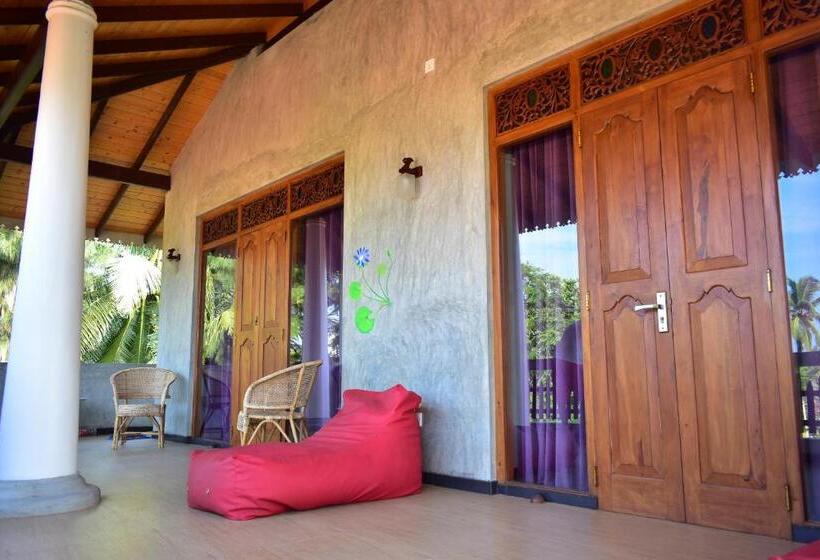 Стандартный Номер Кровать Кинг, Thambili Cabanas