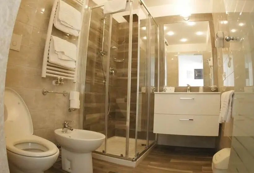 スタンダードトリプルルーム, Villa Paradiso Suite