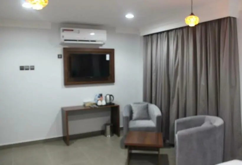 اتاق لوکس با تخت بزرگ, My Hotel Nizwa Residence Hotel Apartement نزوى ريزيدنس