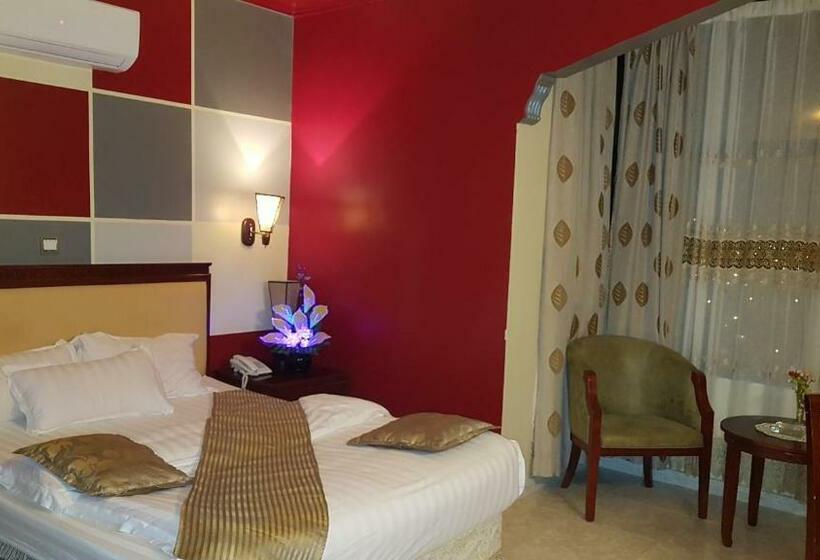 اتاق استاندارد سه نفره, Oscar Hotel Petra