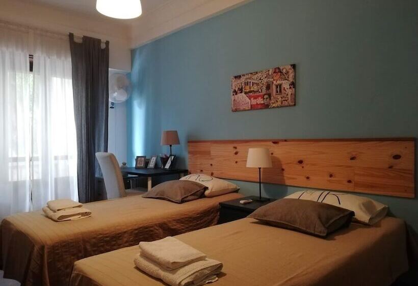 اتاق استاندارد با بالکن, Tripgeo Guesthouse