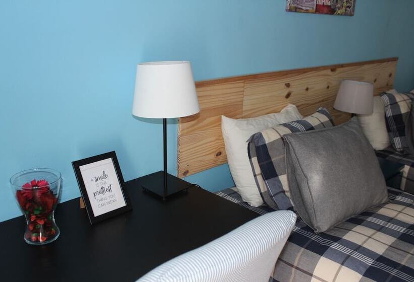 اتاق استاندارد با بالکن, Tripgeo Guesthouse