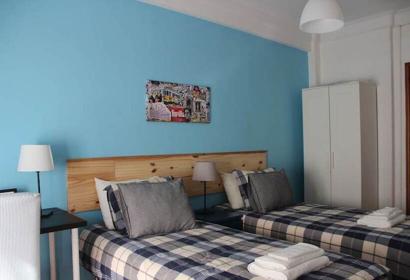 Номер Стандарт с Балконом, Tripgeo Guesthouse