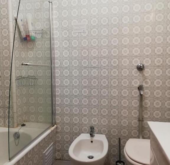 Трехместный Номер Стандарт с Балконом, Tripgeo Guesthouse