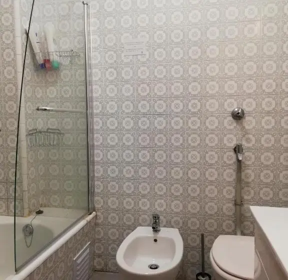 اتاق استاندارد با بالکن, Tripgeo Guesthouse