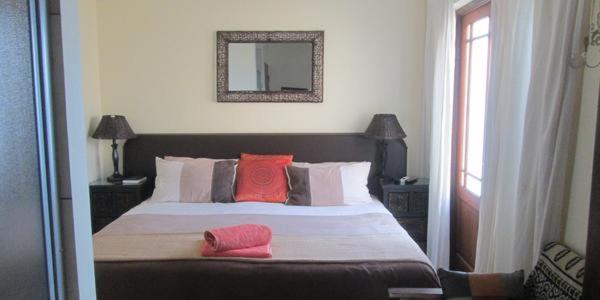스탠다드 스튜디오, Waterberg Inn