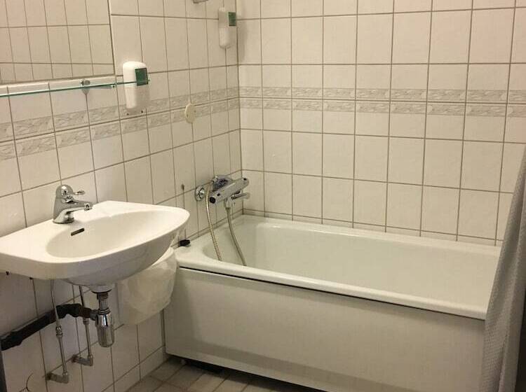 Семейный Номер, L Koselig