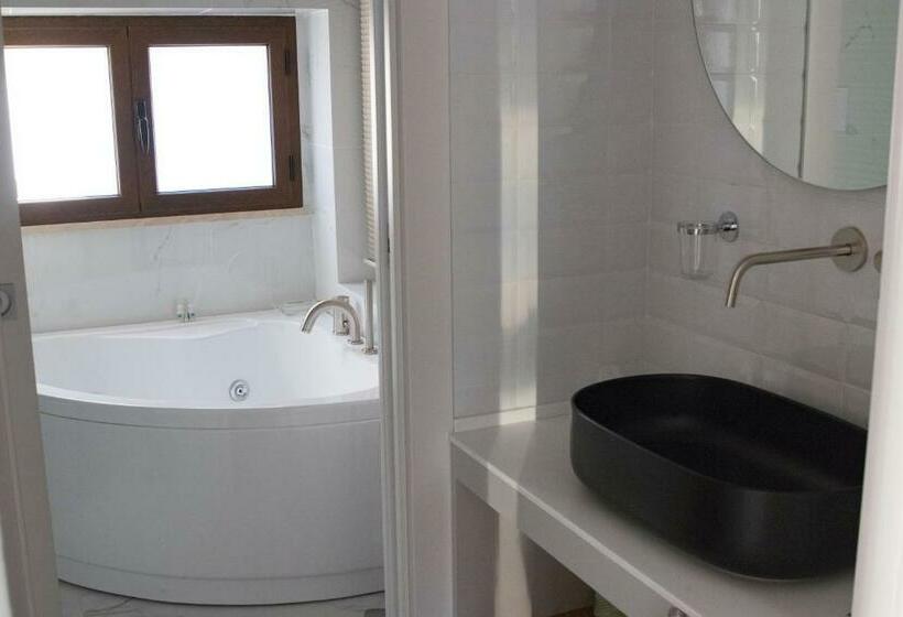 סוויטה עם טרסה, Milazzo Inn Aimori