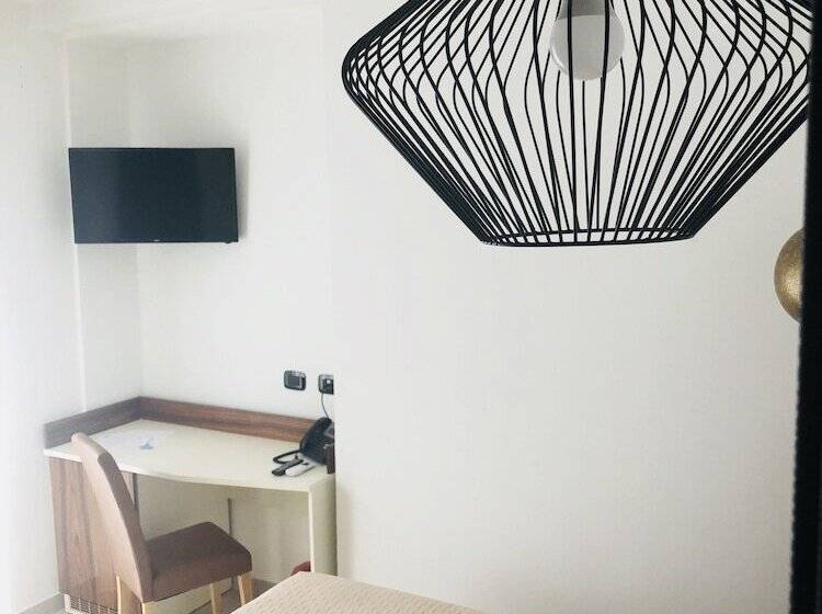 Номер Стандарт, Milazzo Inn Aimori