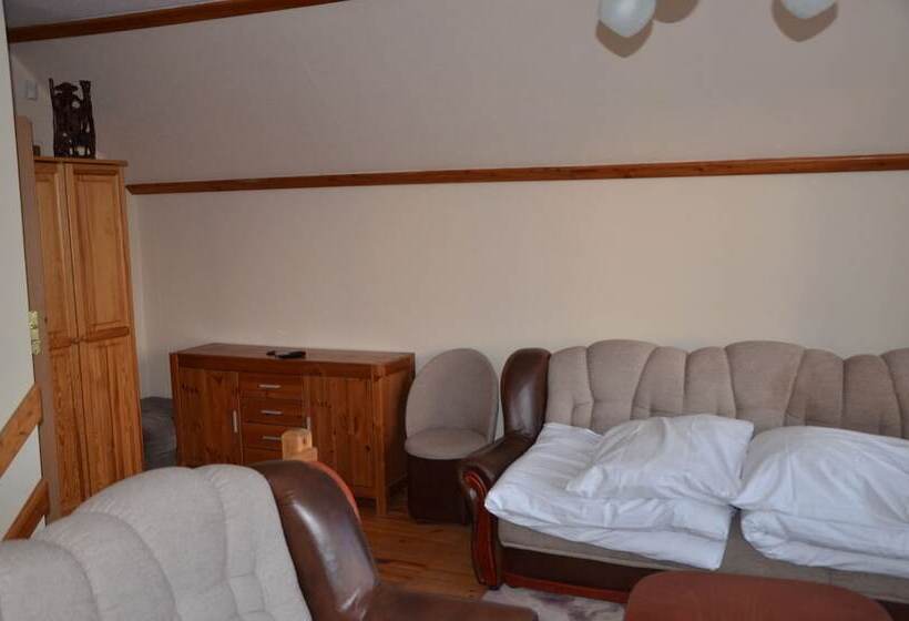 شاليه غرفة نوم واحدة, Dworek Mazurski Lizer