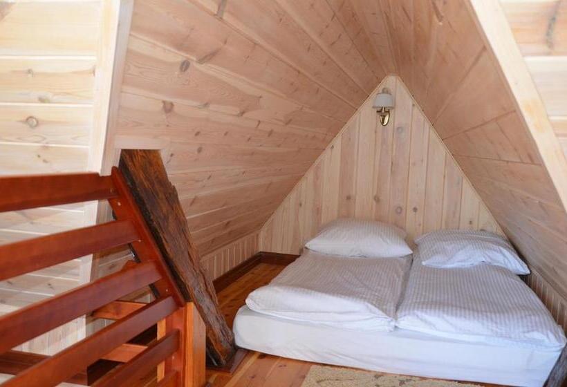 غرفة سوبيريور عائلية, Dworek Mazurski Lizer