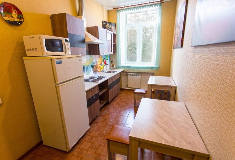 تختخواب در اتاق مشترک, Viva Hostel