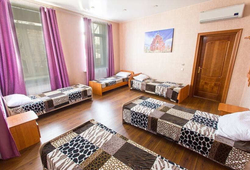 تختخواب در اتاق مشترک, Viva Hostel