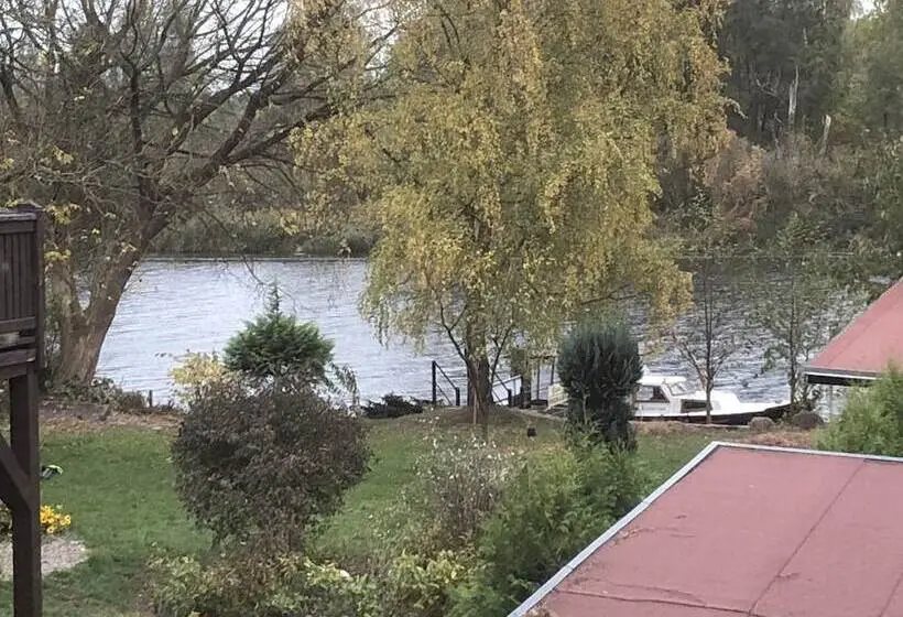 Quarto Estandar, Riverside Inn