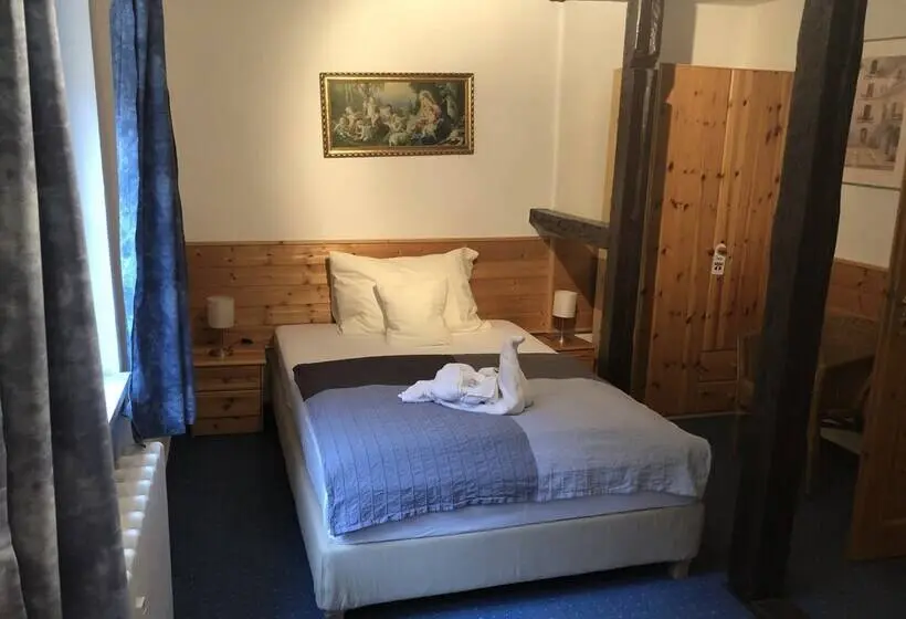 Quarto Estandar Individual, Riverside Inn