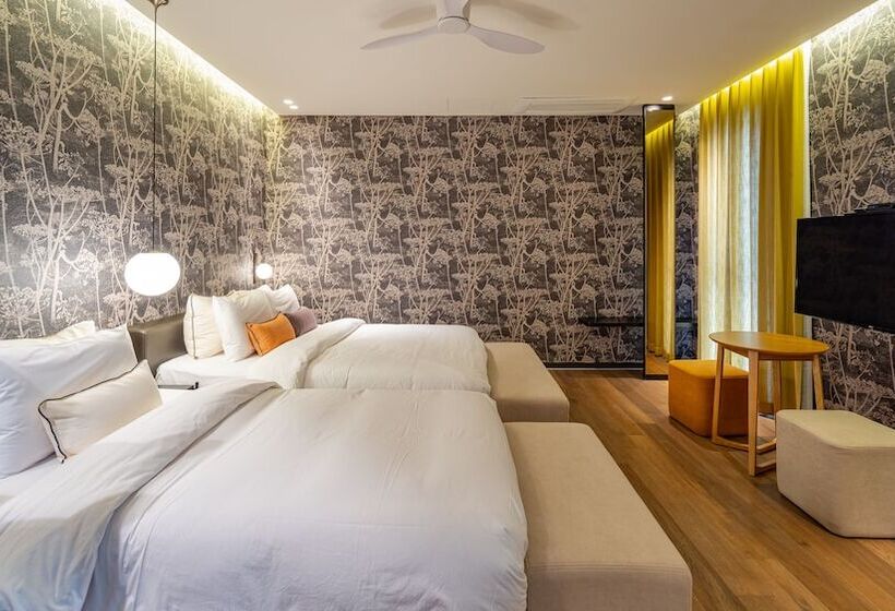 豪华房间, Barahan Jeonju