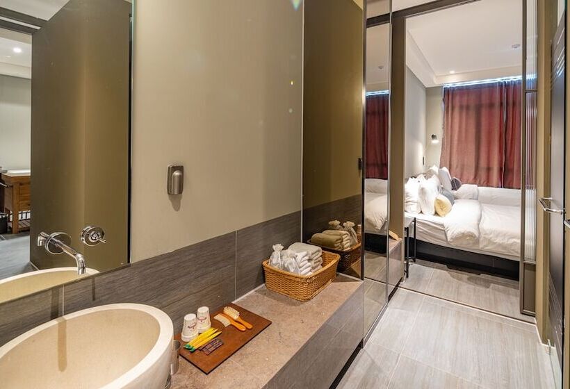 高级套房, Barahan Jeonju