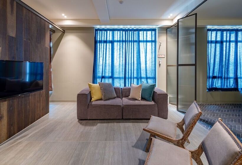 高级套房, Barahan Jeonju