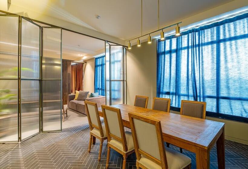 高级套房, Barahan Jeonju