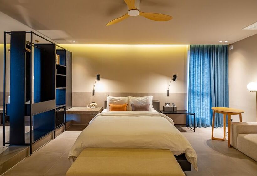 غرفة قياسية, Barahan Jeonju