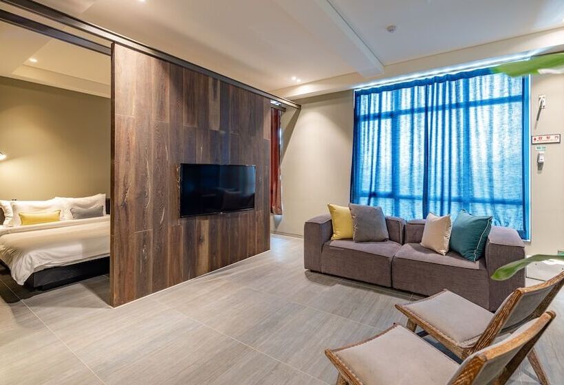 高级套房, Barahan Jeonju