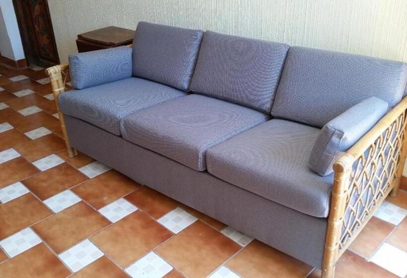 بانگلوی استاندارد, Perla Maya