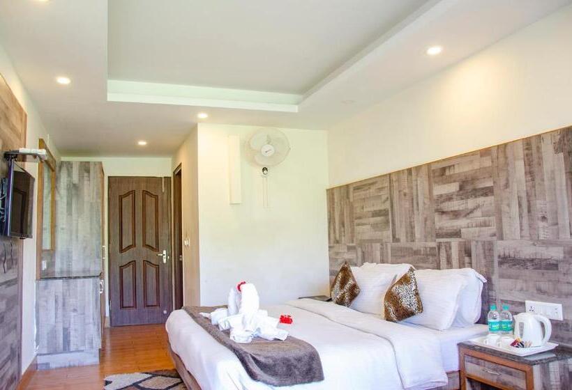 חדר סטנדרט, Seven Oaks