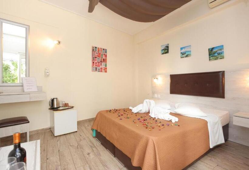 חדר דלוקס צדדי נוף לים, Summer Beach