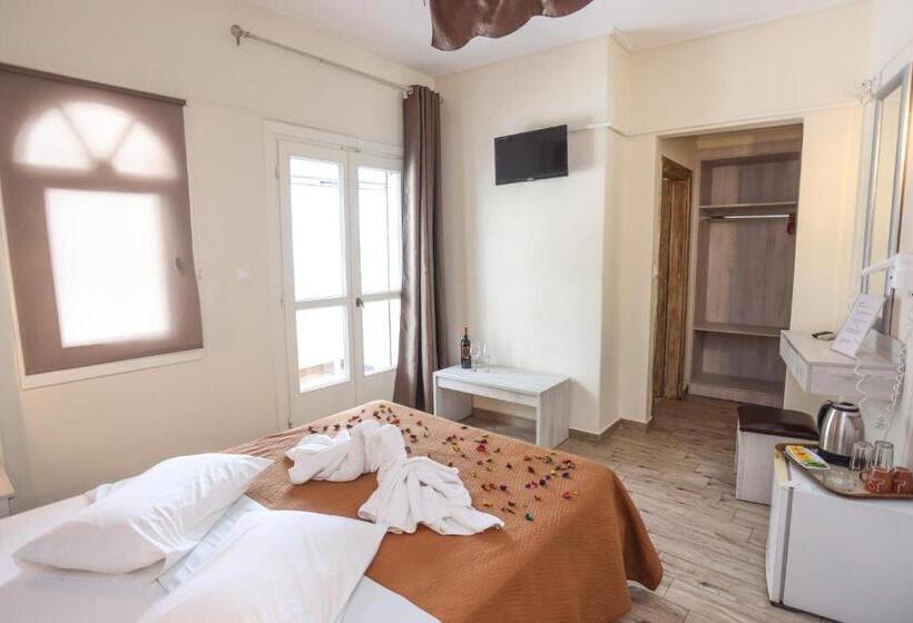 חדר דלוקס צדדי נוף לים, Summer Beach