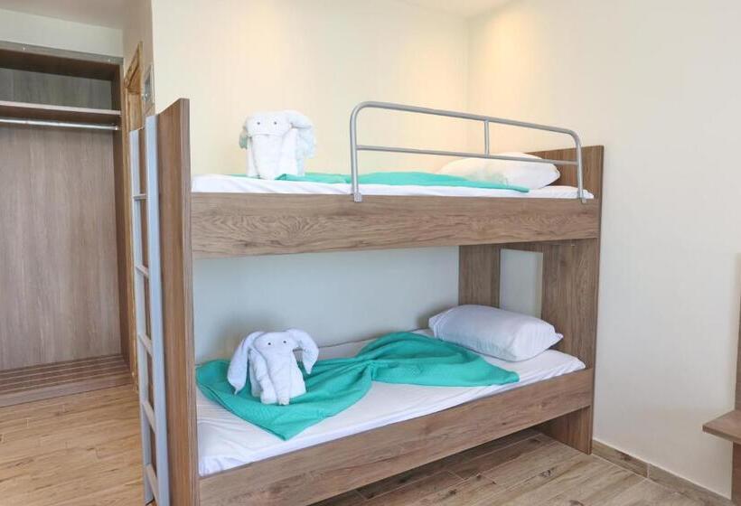 חדר סטנדרט לארבעה, נוף לים, Summer Beach