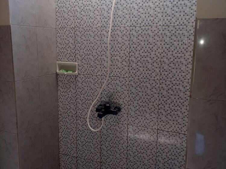 בקתה דלוקס, Krisna Bungalows And Restaurant