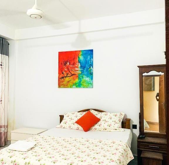 اتاق لوکس, Marathona Tourist Resort   Anuradhapura