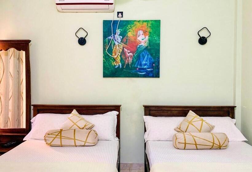 اتاق لوکس خانوادگی, Marathona Tourist Resort   Anuradhapura