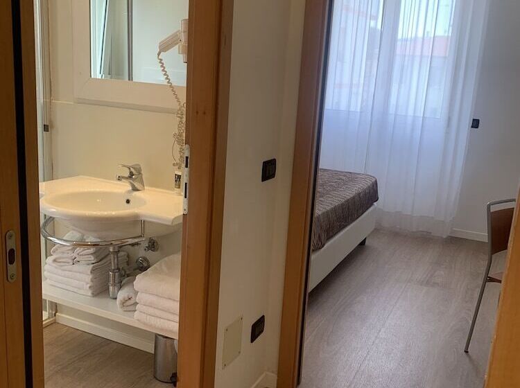 Апартаменты 1 Спальня, Residence Aida