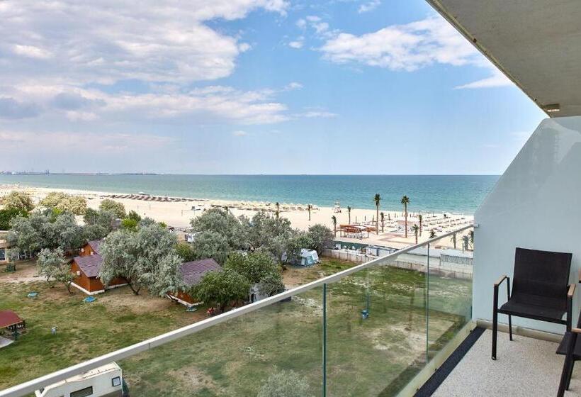 Студия Стандарт, Mamaia White Tower